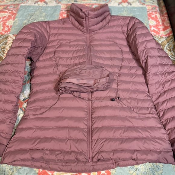 Lululemon Athletica Blush Puffer Jacket - Picture 7 of 13